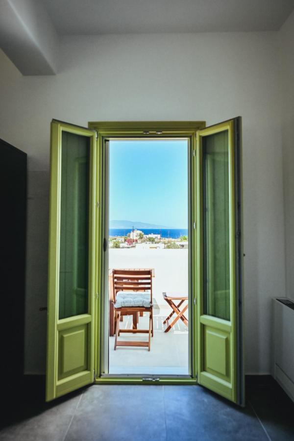 Abelonas Foinikia (Santorini)
